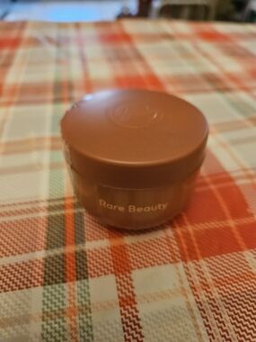 Rare Beauty  Find Comfort Body Cream 2.53 Oz